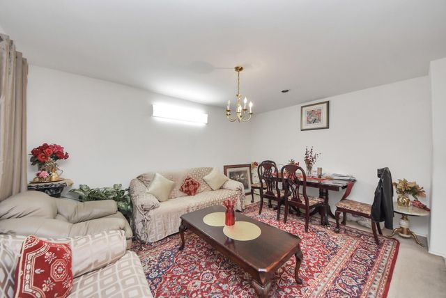 10003 Dakota Ridge Court, Houston, TX 77095