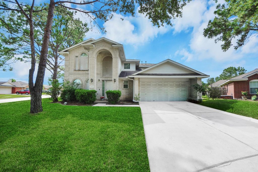 10003 Dakota Ridge Court, Houston, TX 77095