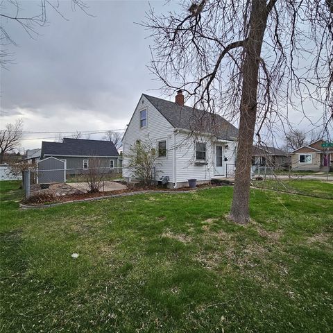 359 15th Avenue SW, Cedar Rapids, IA 52404