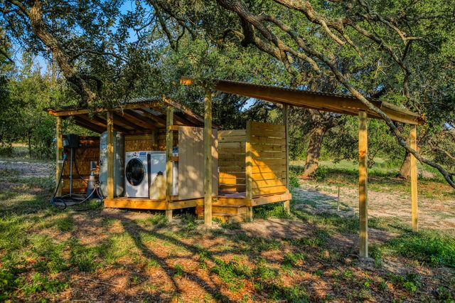 2745 Happy Hollow Road, Brenham, TX 77833