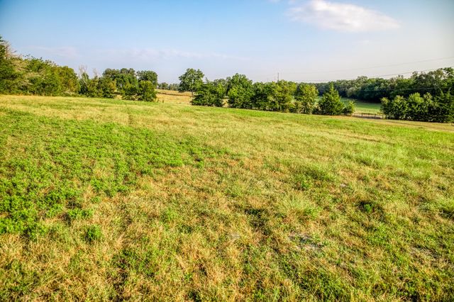 2745 Happy Hollow Road, Brenham, TX 77833