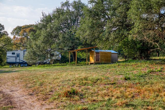 2745 Happy Hollow Road, Brenham, TX 77833