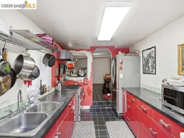 4105 Gregory St, Oakland, CA 94619