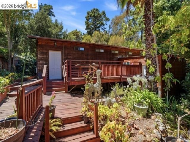 4105 Gregory St, Oakland, CA 94619
