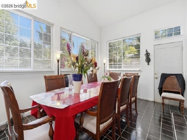 4105 Gregory St, Oakland, CA 94619