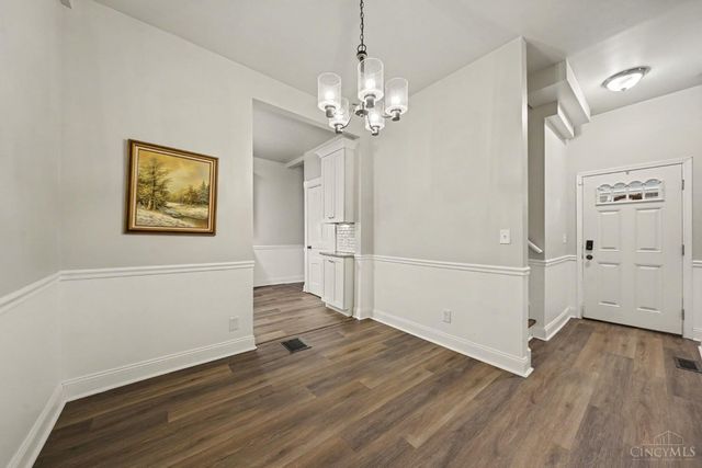 3133 Harvard Avenue, Cincinnati, OH 45207