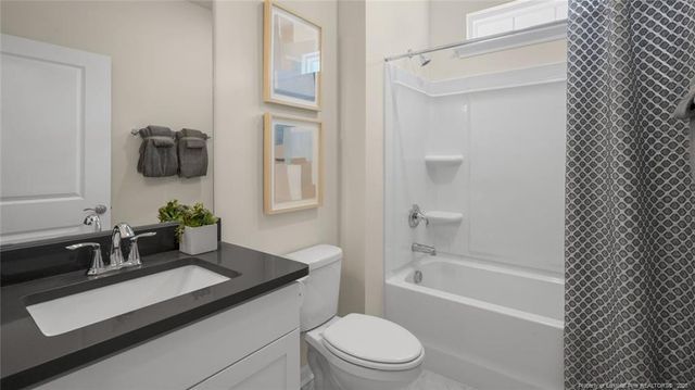 365 Maddox Drive, Aberdeen, NC 28315