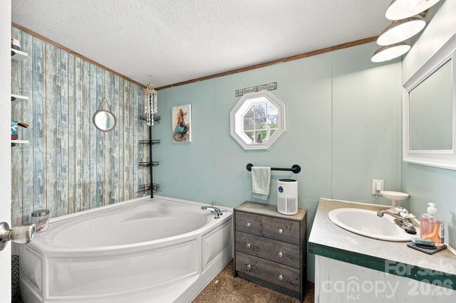 2607 Forsythe Lane, Concord, NC 28025