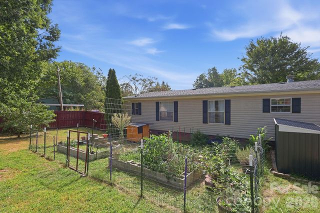 2607 Forsythe Lane, Concord, NC 28025