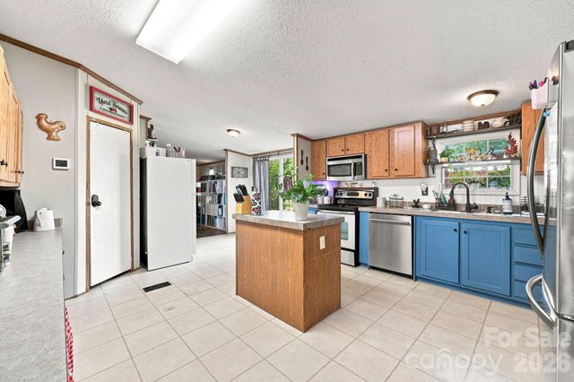 2607 Forsythe Lane, Concord, NC 28025