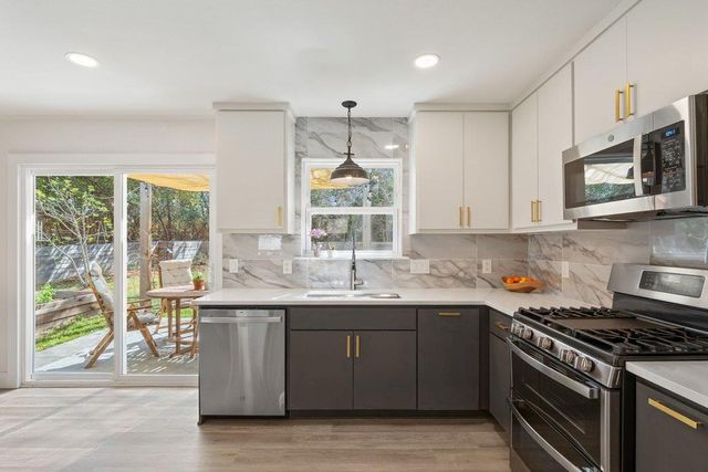 4705 Old Castle RD, Austin, TX 78745