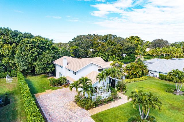 10893 Gleneagles Road, Boynton Beach, FL 33436