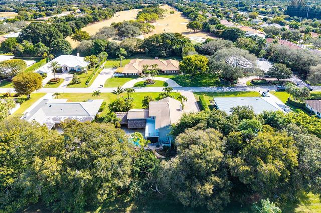 10893 Gleneagles Road, Boynton Beach, FL 33436