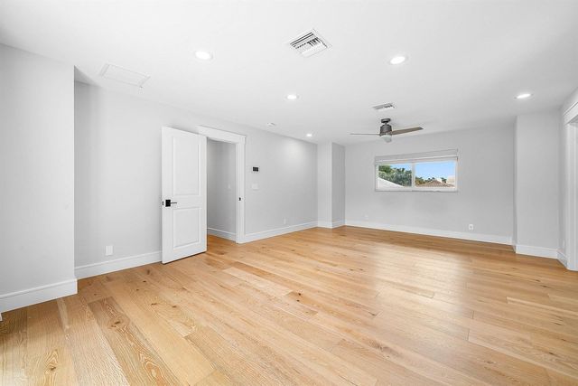 10893 Gleneagles Road, Boynton Beach, FL 33436