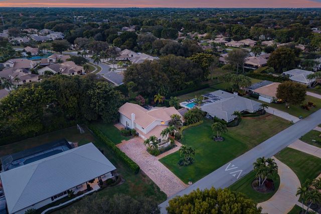 10893 Gleneagles Road, Boynton Beach, FL 33436