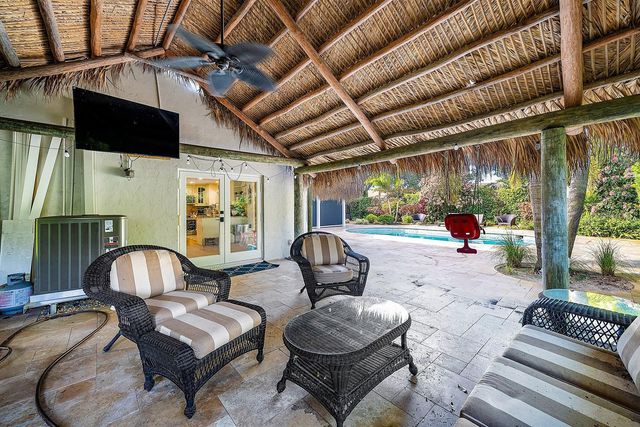 10893 Gleneagles Road, Boynton Beach, FL 33436