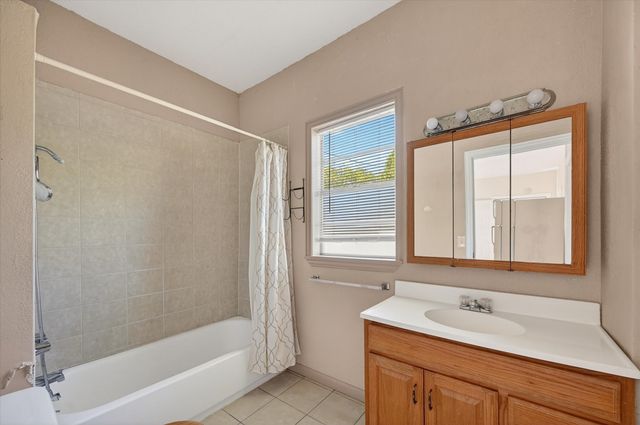 800 S Jefferson Street, Pilot Point, TX 76258