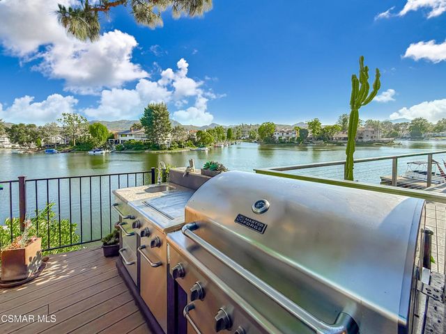 2568 Northshore Lane, Westlake Village, CA 91361