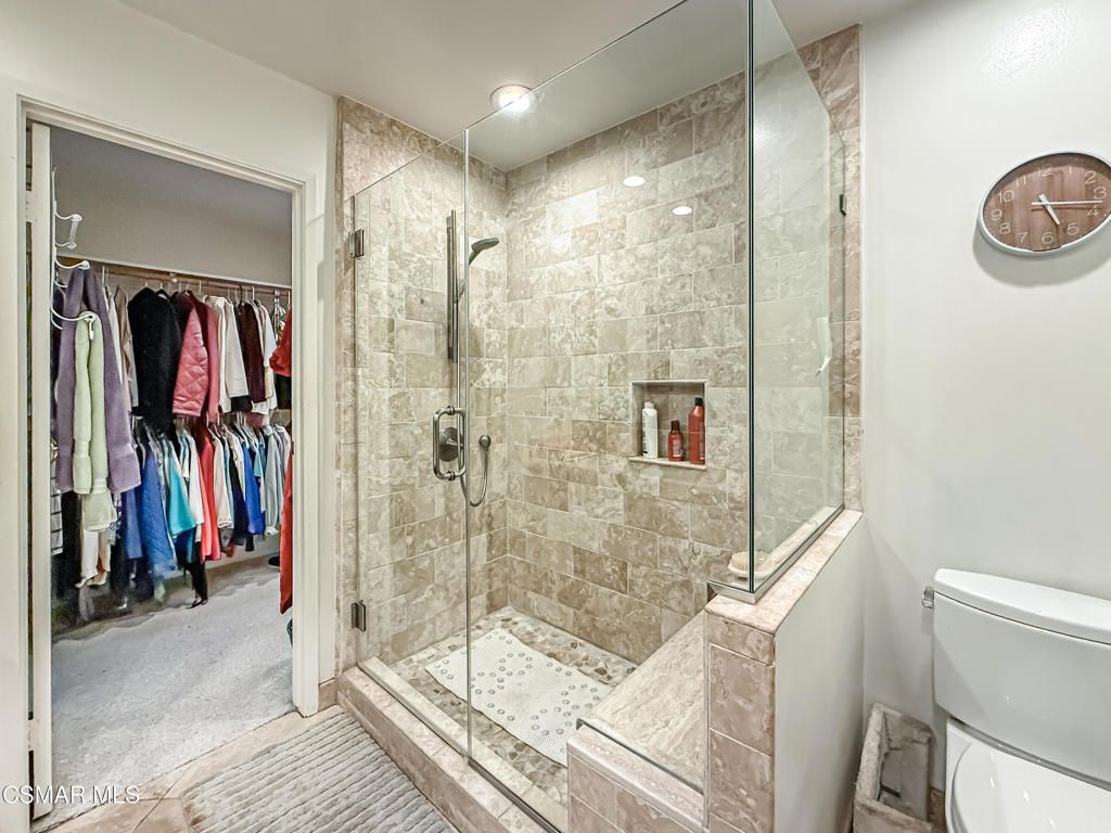 Image 32 of property listing at 2568 Northshore Lane, Westlake Village, CA 91361
