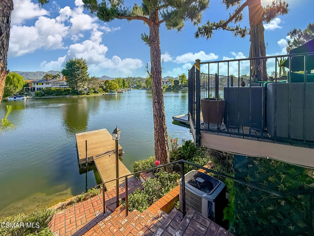 Image 39 of property listing at 2568 Northshore Lane, Westlake Village, CA 91361