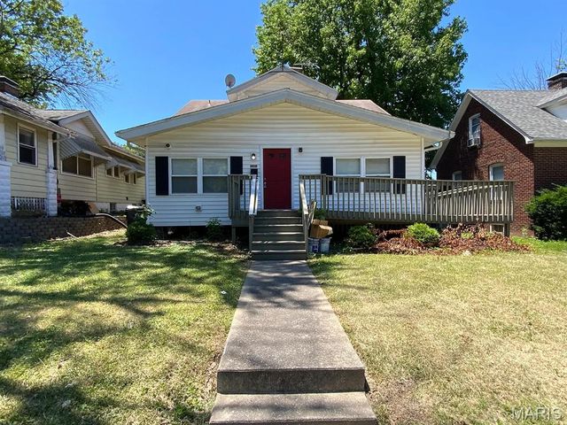 2216 W A Street, Belleville, IL 62226