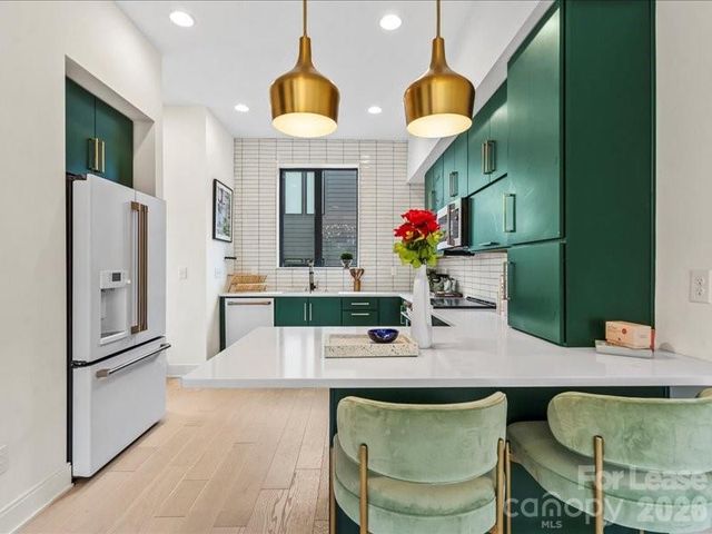 815 E 36th Street, Charlotte, NC 28205