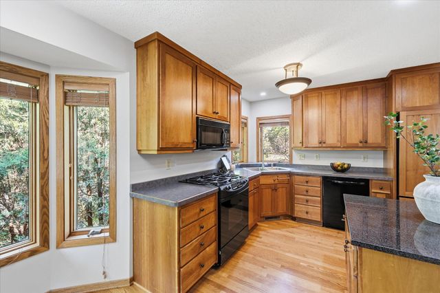2516 Ridge Lane, Mounds View, MN 55112