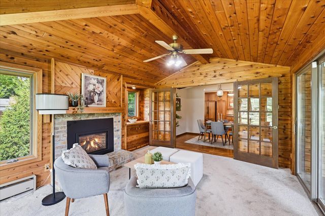 2516 Ridge Lane, Mounds View, MN 55112