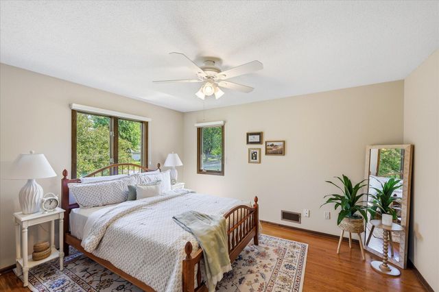 2516 Ridge Lane, Mounds View, MN 55112