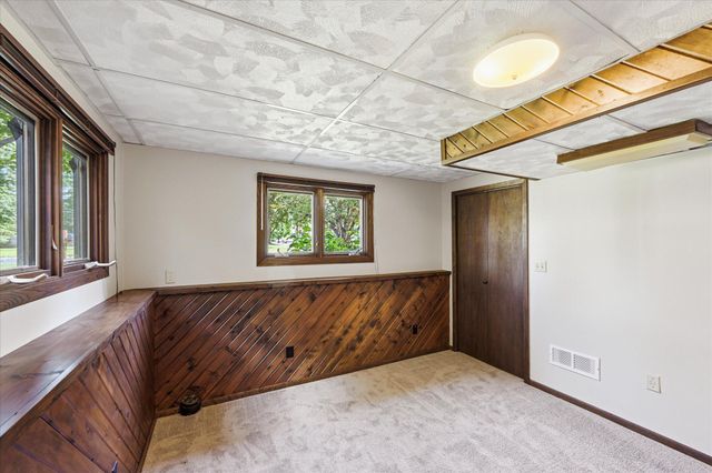 2516 Ridge Lane, Mounds View, MN 55112