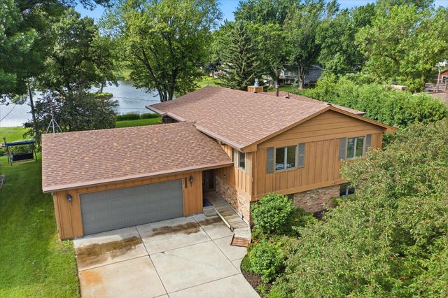 2516 Ridge Lane, Mounds View, MN 55112