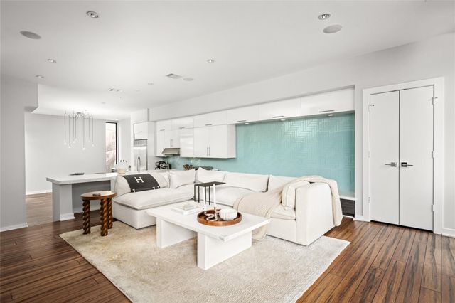 2202 Whitney Street, Houston, TX 77006