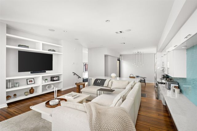 2202 Whitney Street, Houston, TX 77006