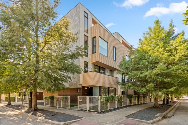 2202 Whitney Street, Houston, TX 77006