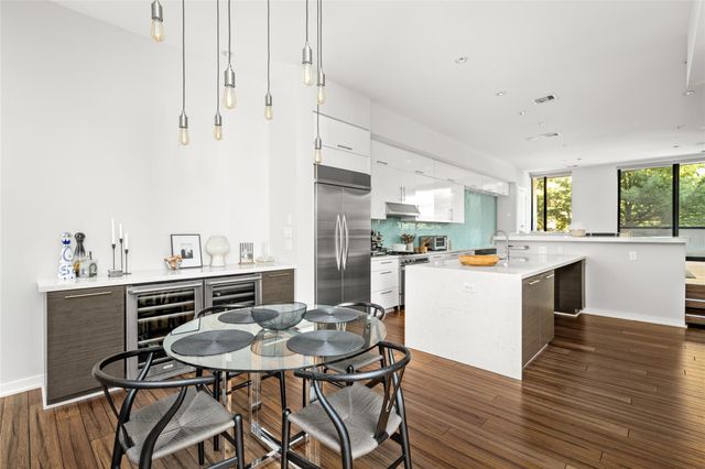 2202 Whitney Street, Houston, TX 77006