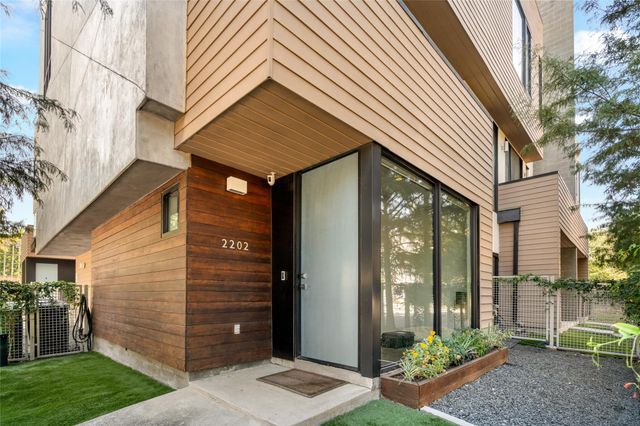 2202 Whitney Street, Houston, TX 77006