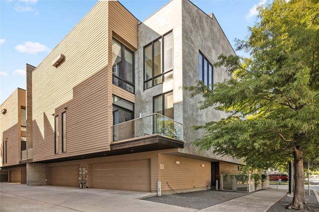 2202 Whitney Street, Houston, TX 77006