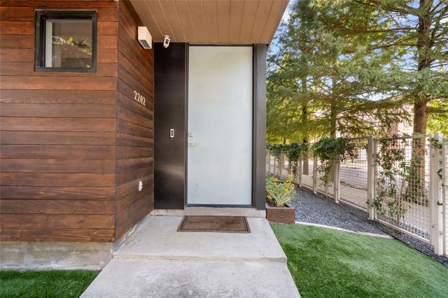 2202 Whitney Street, Houston, TX 77006