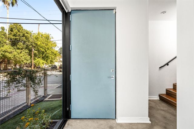 2202 Whitney Street, Houston, TX 77006