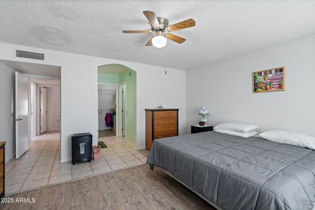 17819 N 136TH Court, Sun City West, AZ 85375