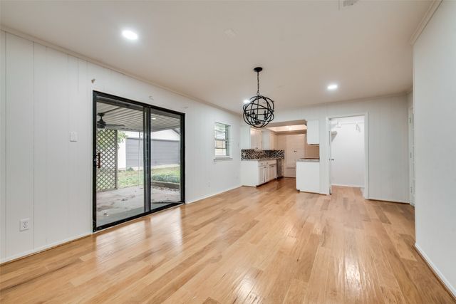 611 Ray Andra Drive, Desoto, TX 75115