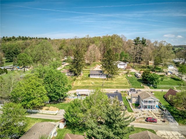 6443 Camp Boulevard, Hanoverton, OH 44423