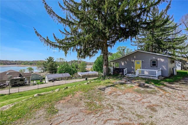 6443 Camp Boulevard, Hanoverton, OH 44423