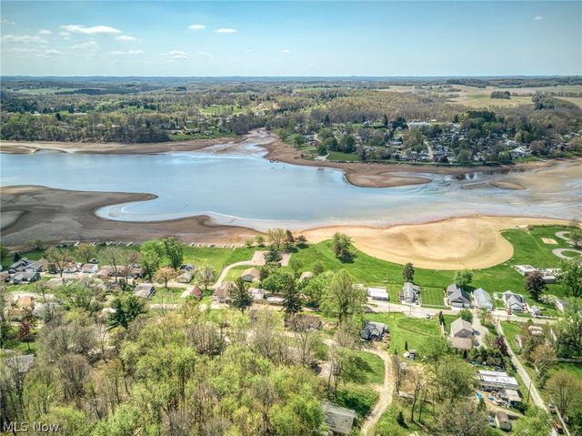 6443 Camp Boulevard, Hanoverton, OH 44423