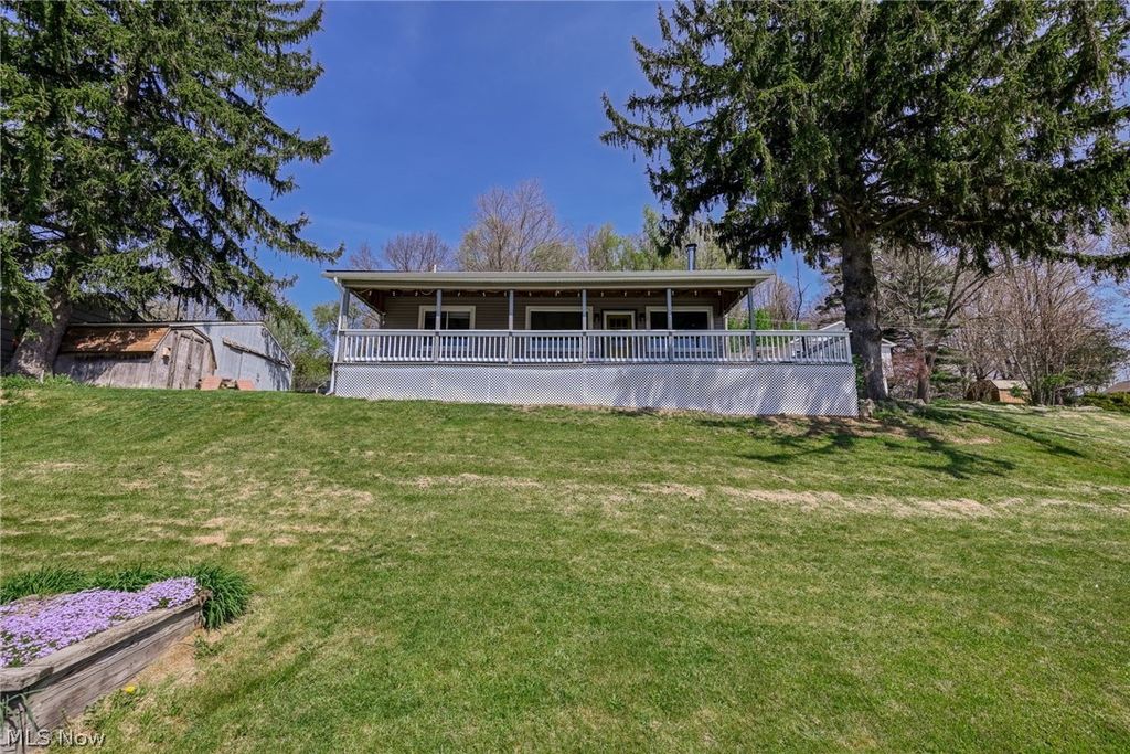 6443 Camp Boulevard, Hanoverton, OH 44423