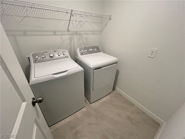 12441 Dakota Ridge PL, Lehigh Acres, FL 33974