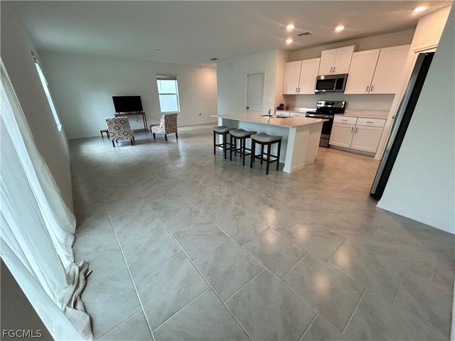 12441 Dakota Ridge PL, Lehigh Acres, FL 33974