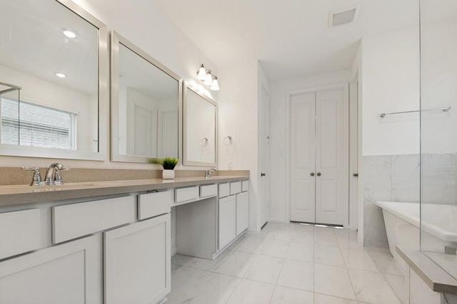 12711 Noble Fields Way, Cypress, TX 77433