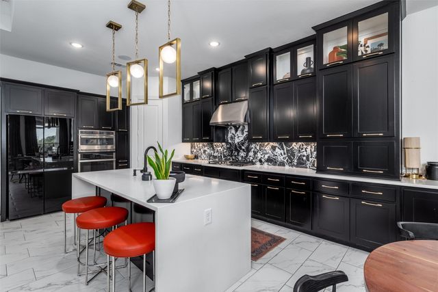 8336 Western, The Colony, TX 75056