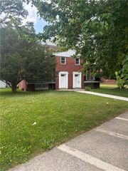 1906 Livingston, Bethlehem City, PA 18017